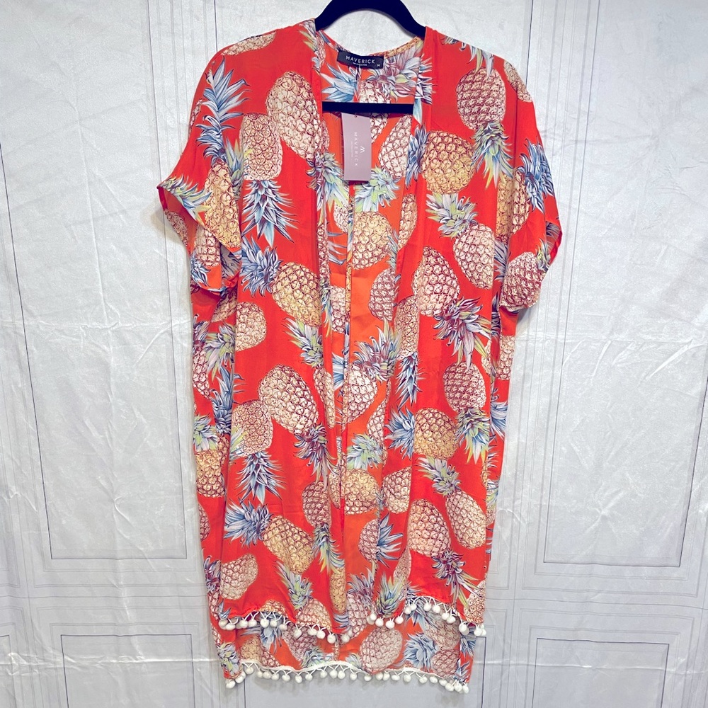 Maverick The Collection cover up size M.